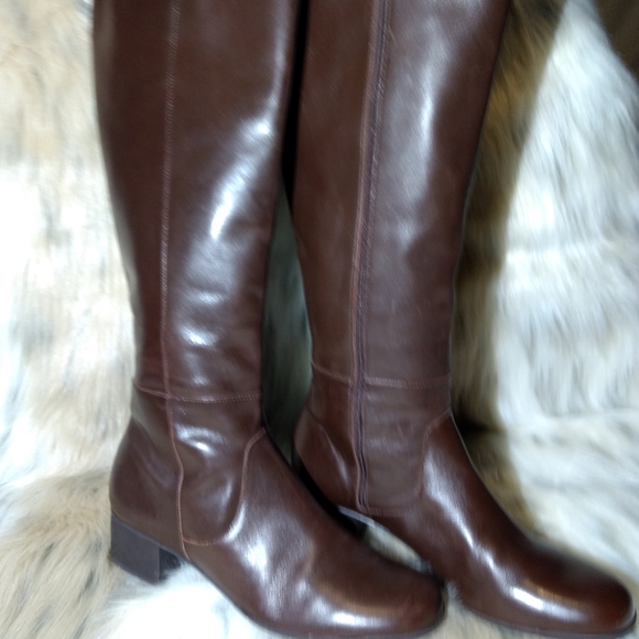 Brown Ginuwine leather boots - Picture 3 of 6